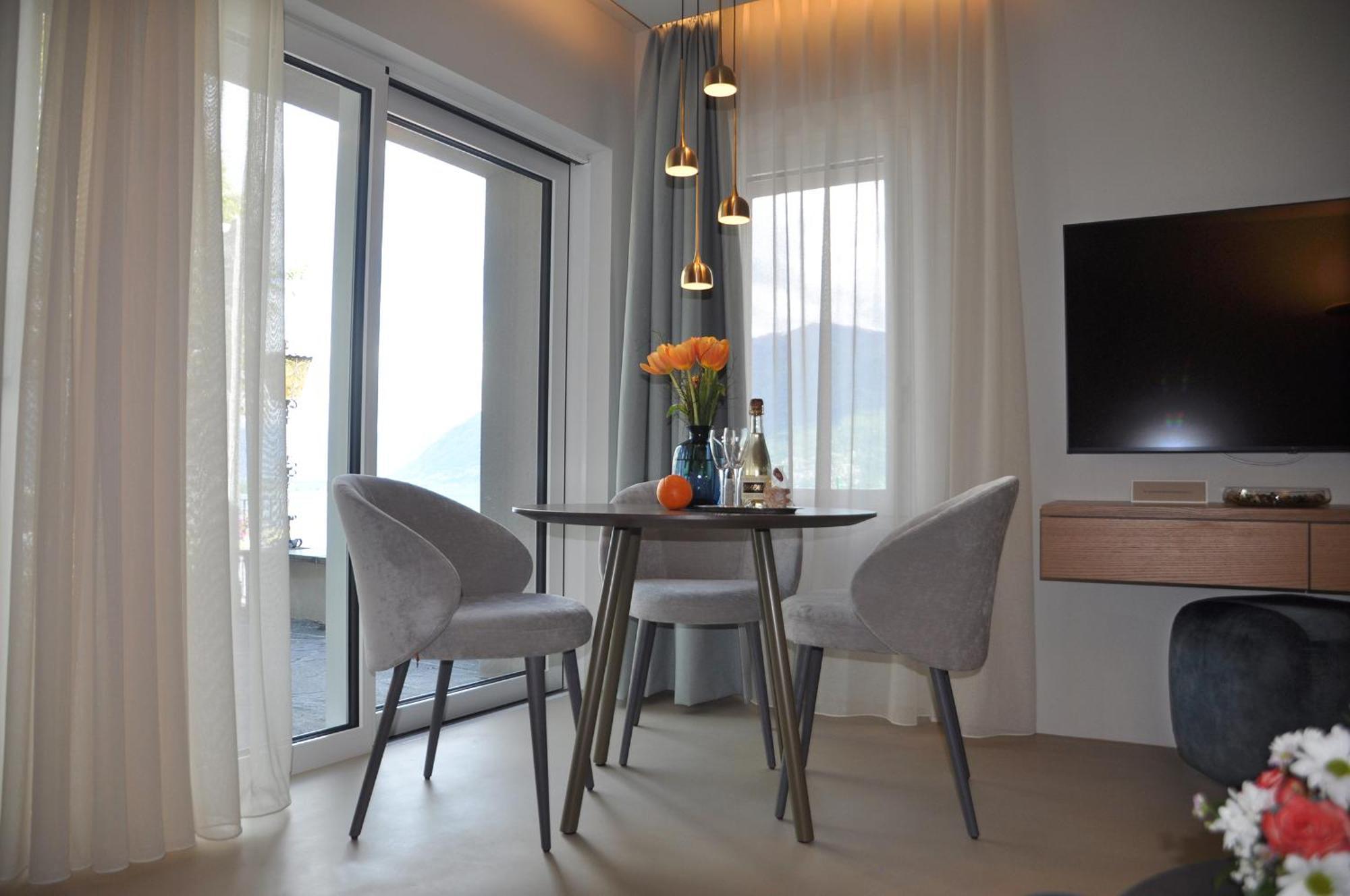 Boutique Hotel La Rocca 론코 소프라 아스코나 외부 사진