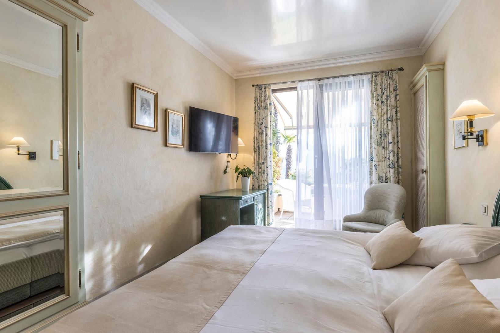Boutique Hotel La Rocca 론코 소프라 아스코나 외부 사진